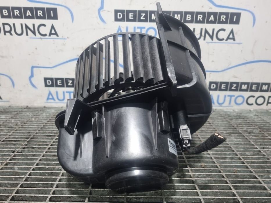 Aeroterma AUDI Q7 2005 - 2009 (1135) 87076