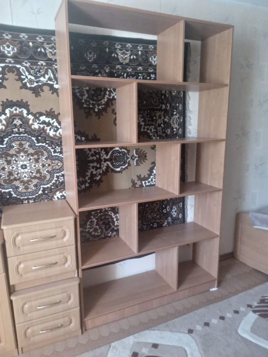 Стеллаж с полками