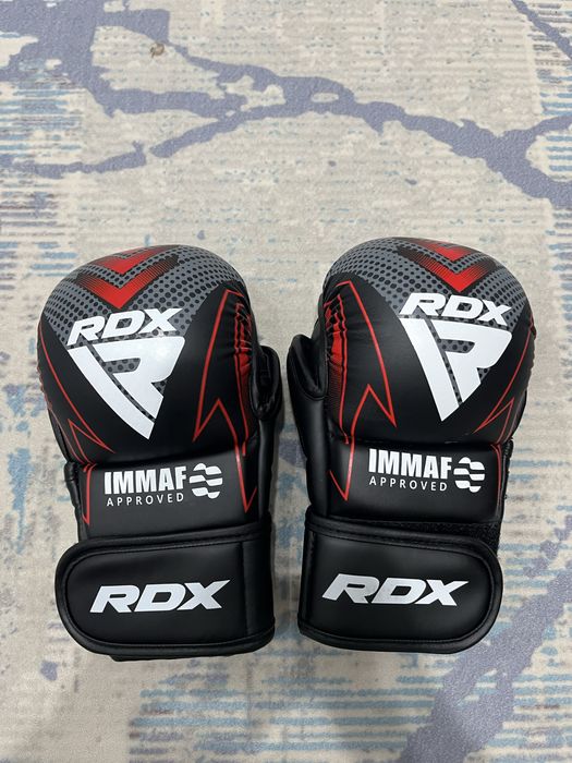 MMA перчатки rdx