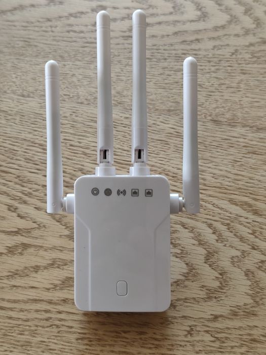 Range extender/repeater