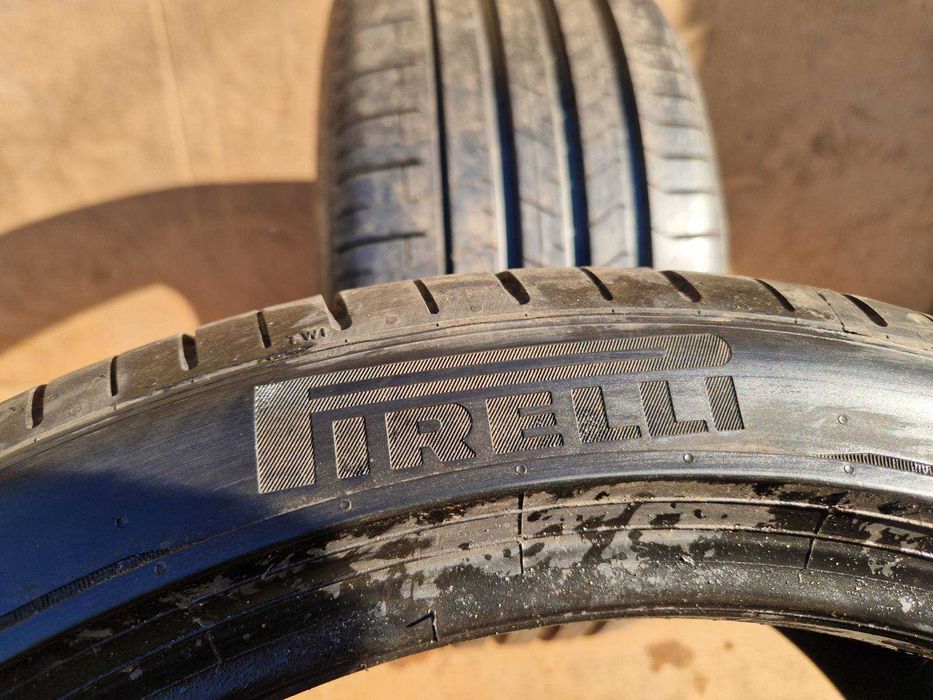 2 Pirelli R18 235/40 Летни гуми  DOT5021