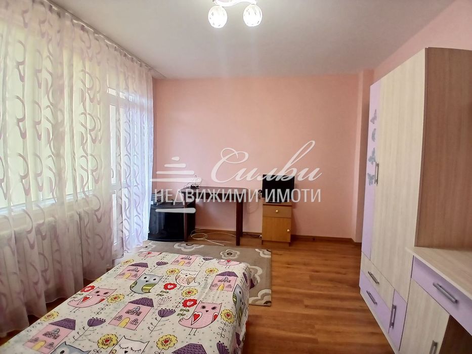 Продава се Четиристаен апартамент в Шумен, Куршум чешма - 100 кв.м за 1530 €/кв.м - Снимка #5