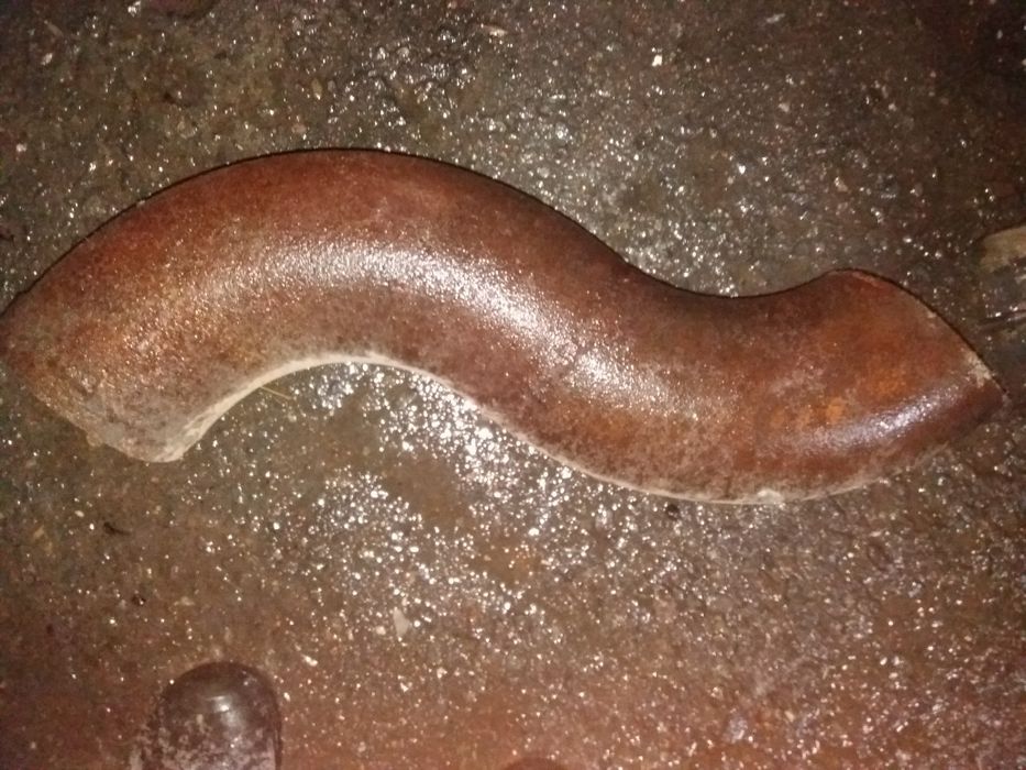 труба металлическая угол