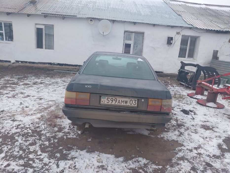 Продам хорошую ауди 100