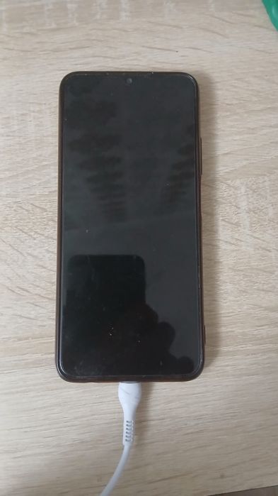 Продам смартфон Oppo