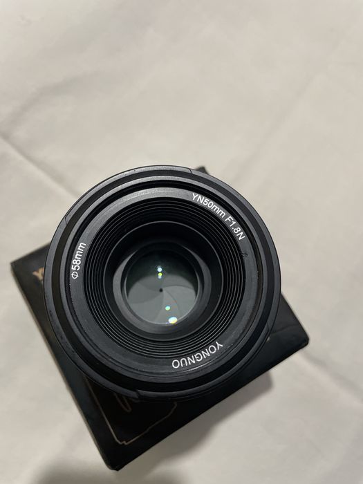Yongnuo YN 50mm f/1.8 pentru Nikon – stare foarte bună