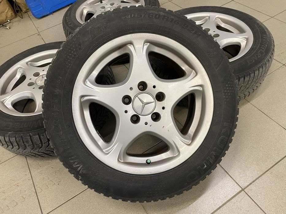 Джанти 16" ки за Mercedes със зимни гуми.
