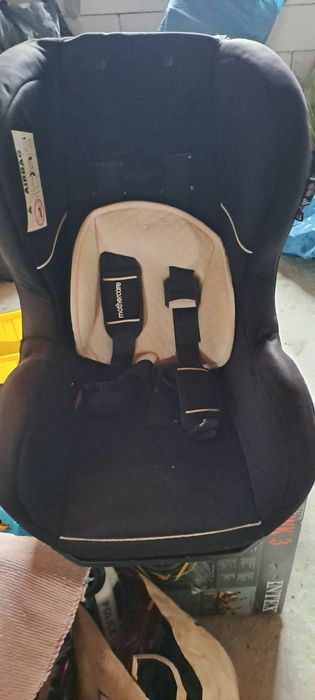 Scaun auto fara isofix