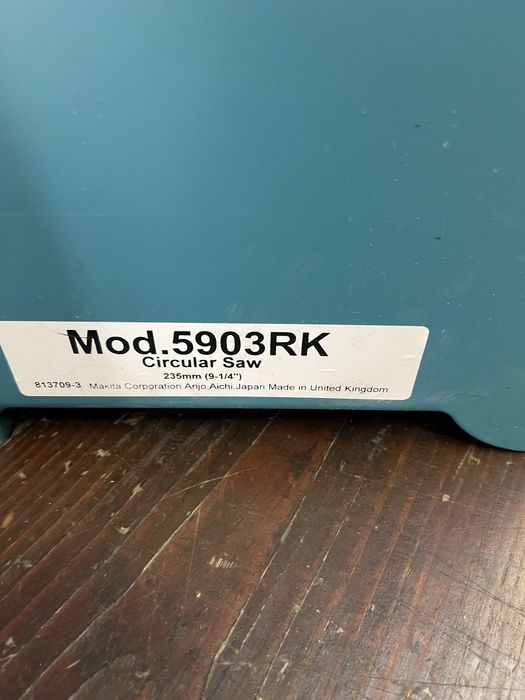 Vand circular de mana Makita 5903RK model2021/2022
