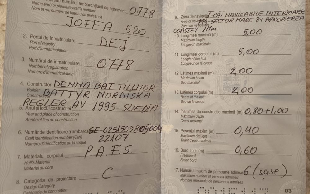 Barca cu motor Mariner Mercury 60 cp Efi si peridoc 750 kg