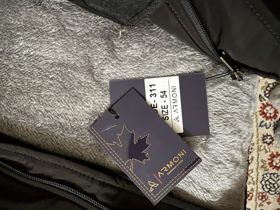 Продам мужскую куртку