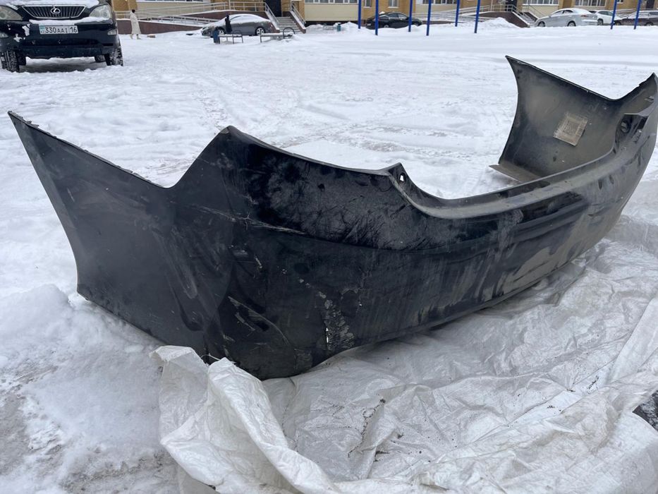 Продам оригинал бампер задний камри 50