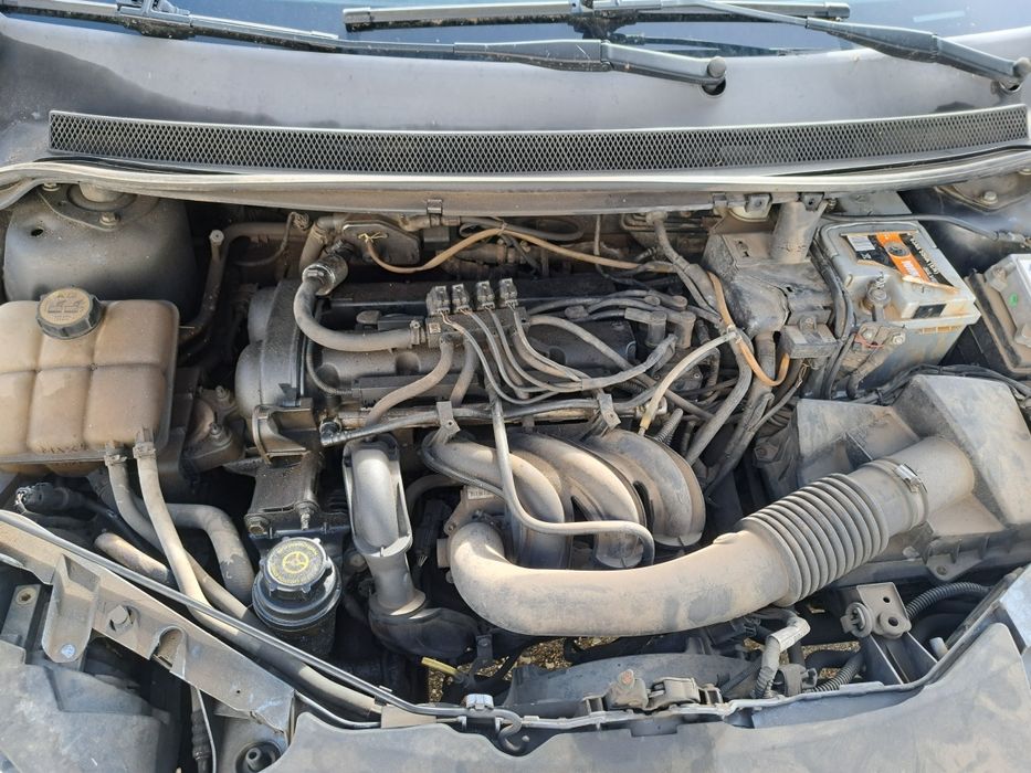 Форд Фокус 1.4 16V на части !