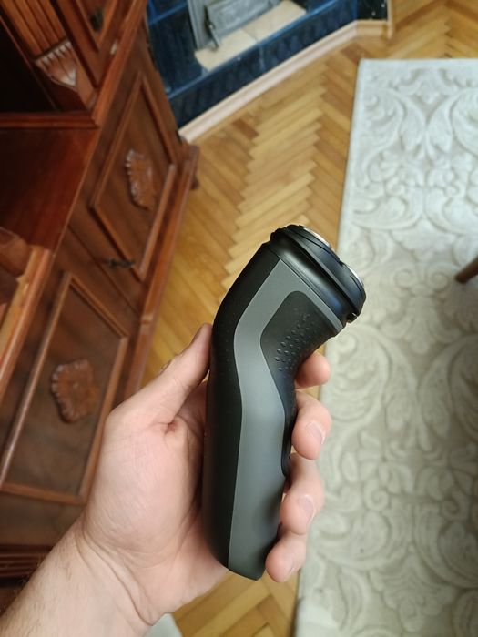 Shaver  Philips Series 1000