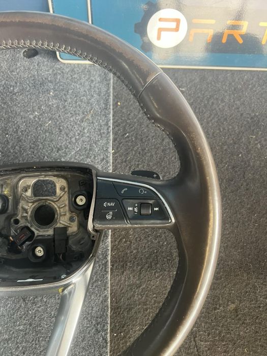 Оригинален волан с пера и подгрев Audi Q7 Q8 Q5 4m Ауди Кю 7 кафяв н10