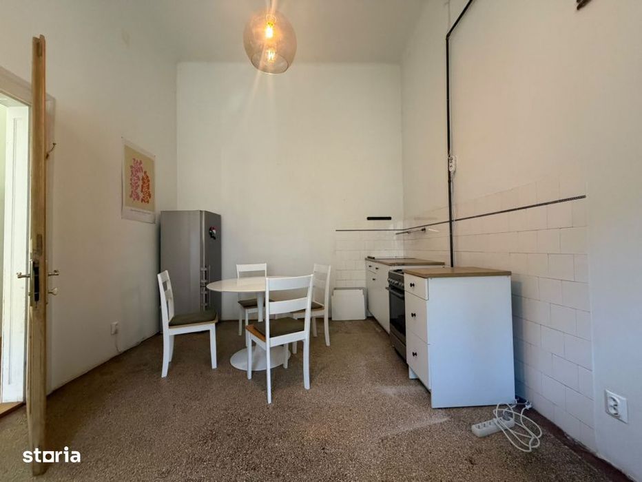 Apartament 2 camere, situat in zona centrala