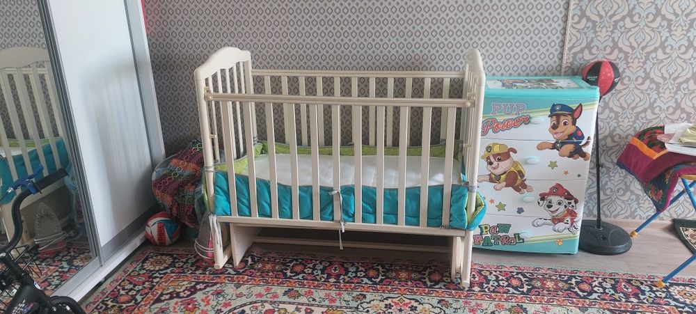 Продам детскую кровать