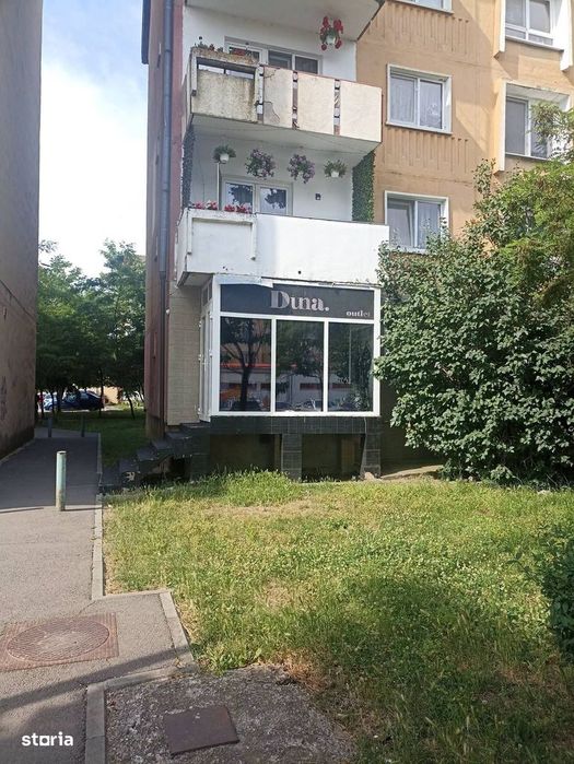 De închiriat spatiu comercial  zona Lenin în Sfântu Gheorghe