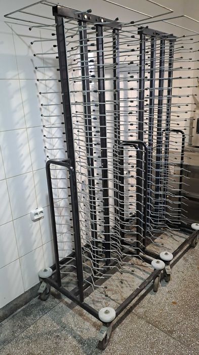 De vanzare echipamente si mobilier HORECA second hand