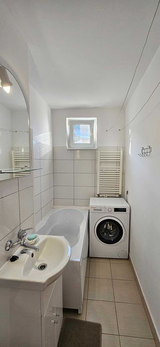 Apartament 1 cam. zona Aurora
