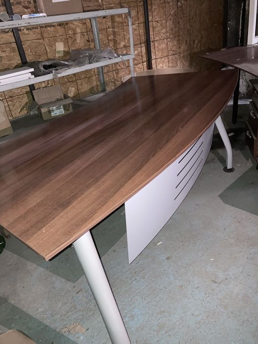 Vand birou dimensiunile le gasiti in poza