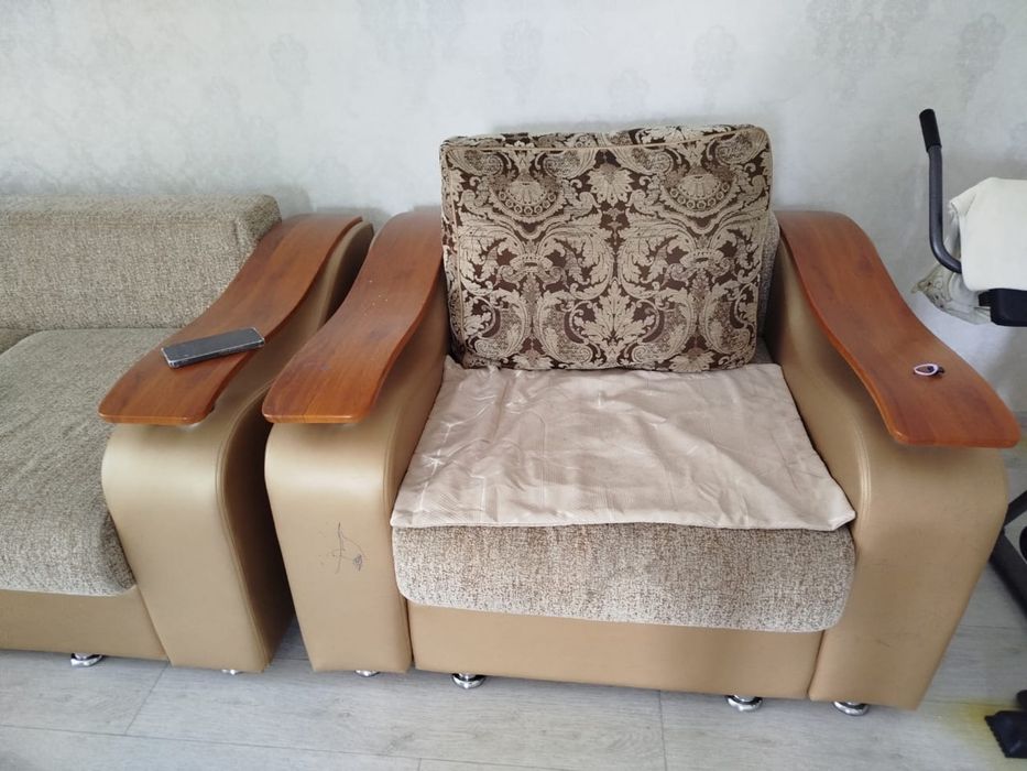 Срочно Продам диван