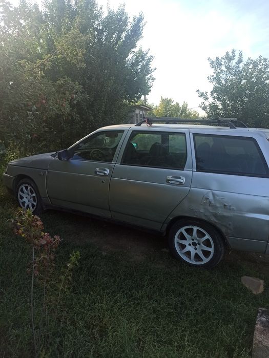 Продам автомобиль ВАЗ 2111