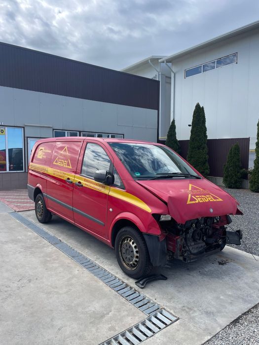 Piese mercedes vito/ uși spate- fata/bara / triple/banca