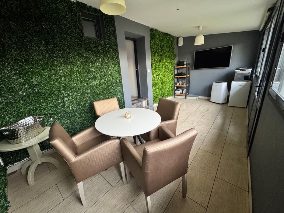 Casa/vila P+1+pod , 3 dormitoare, Centru Sabareni ,12 km Bucuresti