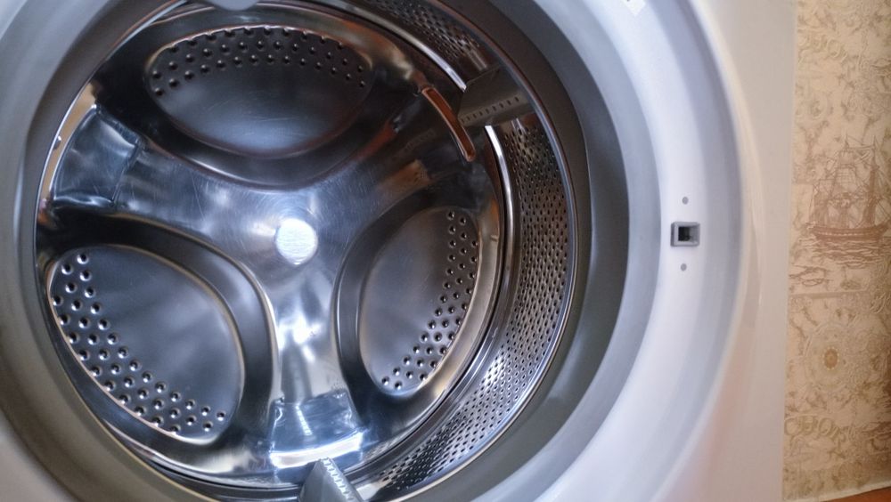 Стиральная машина Hotpint Ariston