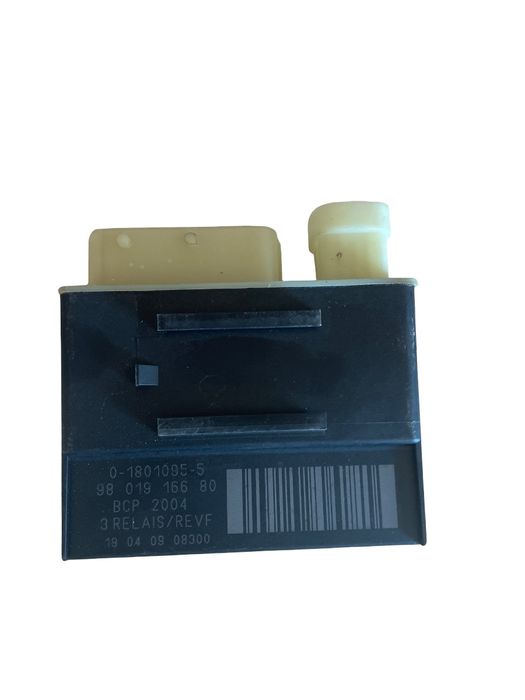 Modul cu 3 relee pentru ventilatorul de racire CITROËN C4 Picasso 98 0