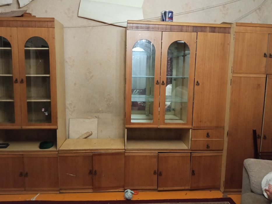 Отдам стенку можно поставить раздельно