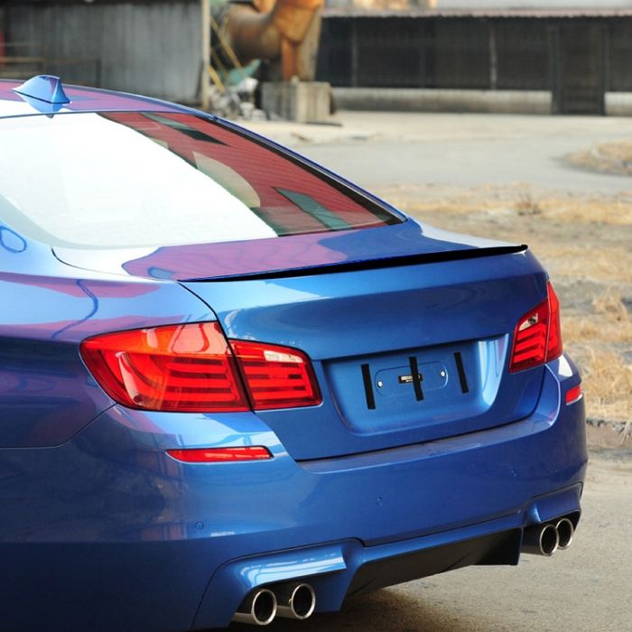 Спойлер на BMW БМВ F10 Ф10