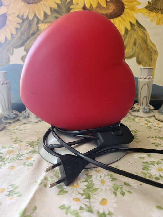 Нощна лампа сърце