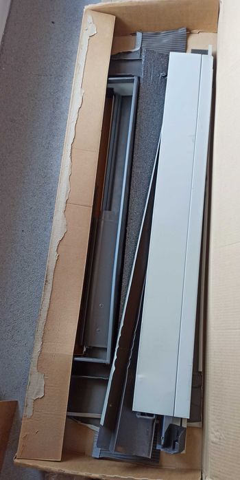 Покривен прозорец Roto