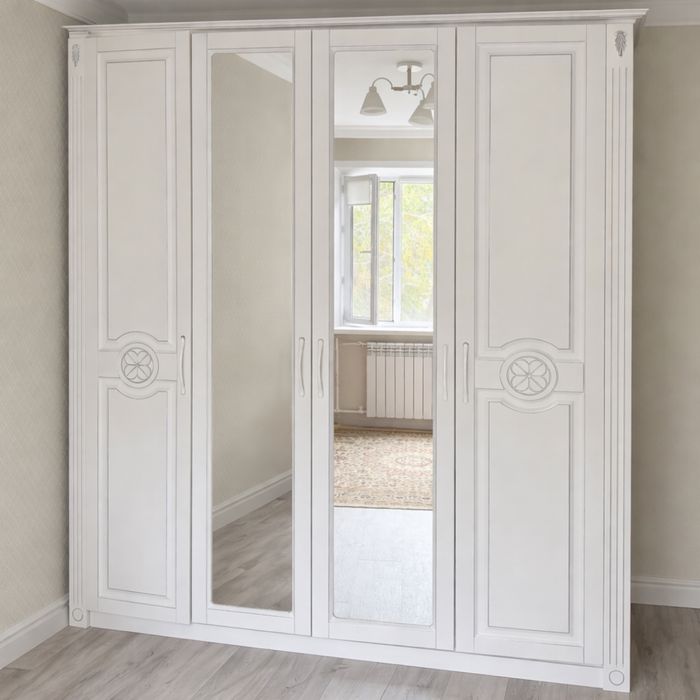 Срочно продаю шкаф