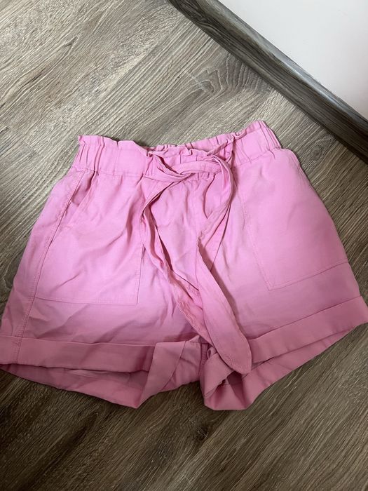 Дамски дънки и панталони