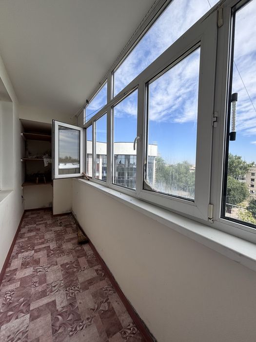 Продам 3х комн квартиру Революция