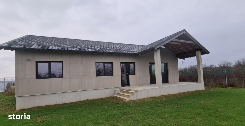 Casa parter 155 mp, teren 1.007 mp – Fundulea