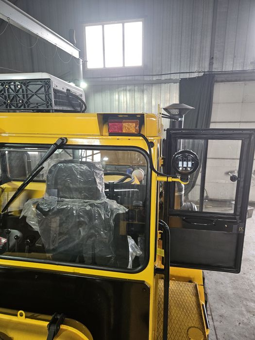 Продам кабину кировец к700