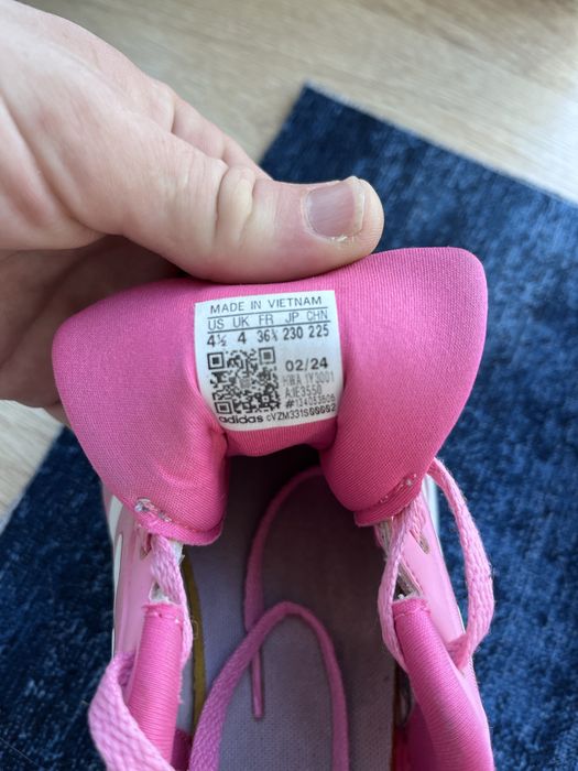 Кроссовки Adidas, размер 36⅔ (US 4.5) — б/у
