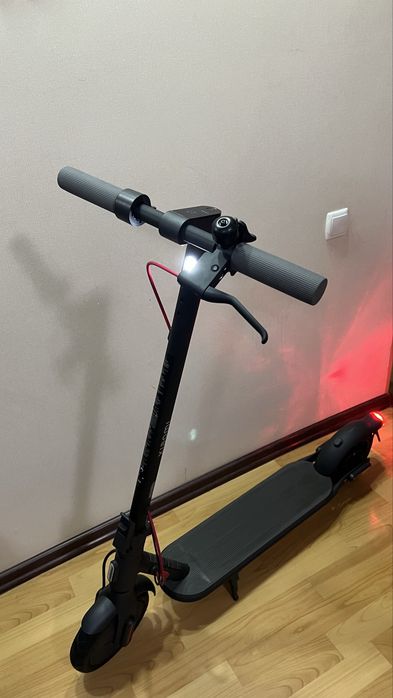 Электросамокат Xiaomi Electric Scooter 4 Lite