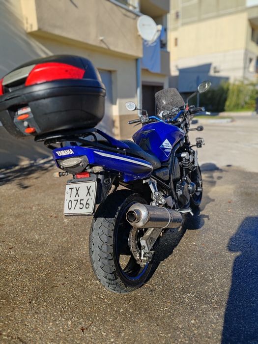 Yamaha fzs fazer 600