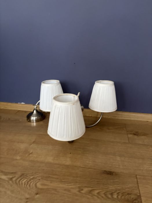 Lustra cu 3 becuri ikea