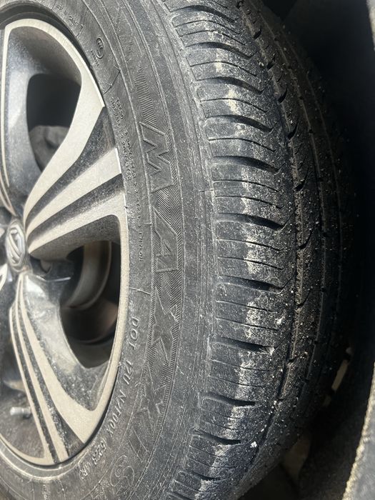 Anvelope 215/55/R17