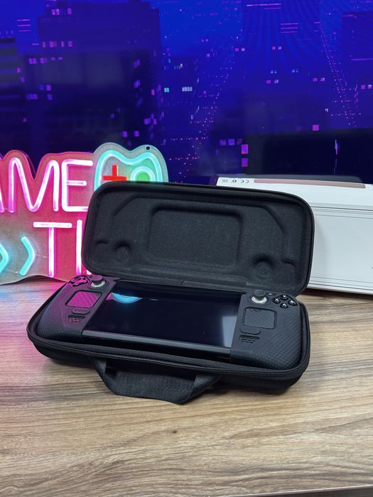 Steam Deck LCD  с гарантией на месяц