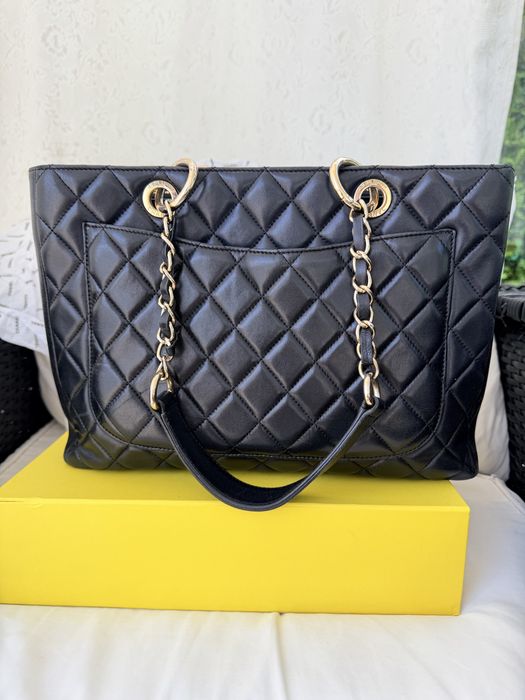Geantă Chanel Cambon Tote Black Quilted Leather – Colecție Personală