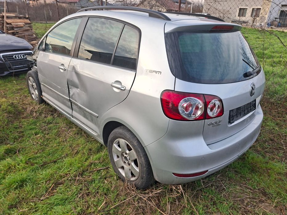 Volkswagen Golf Plus Team PDC Clima Automat Euro5 Avariat Avariat