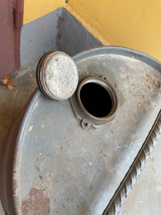 Метален варел за гориво