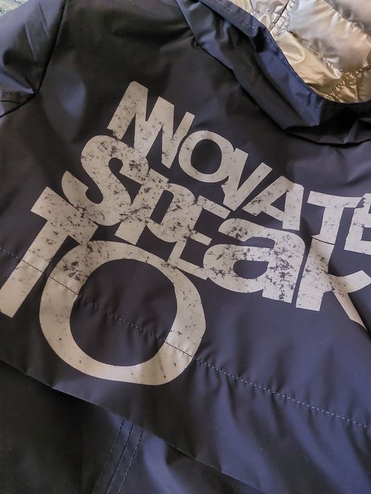 Продам куртку весна ,осень